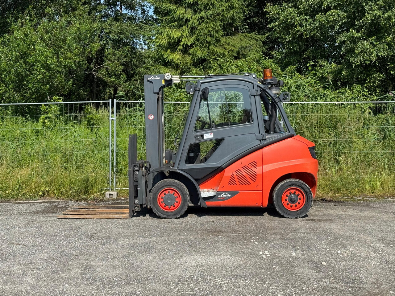 Linde H40D-02 - מלגזת סולר: תמונה 2 Linde H40D-02 - מלגזת סולר: תמונה 2