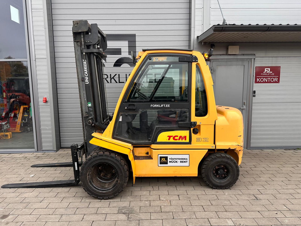 TCM YG1D2A32H - מלגזת סולר: תמונה 2 TCM YG1D2A32H - מלגזת סולר: תמונה 2