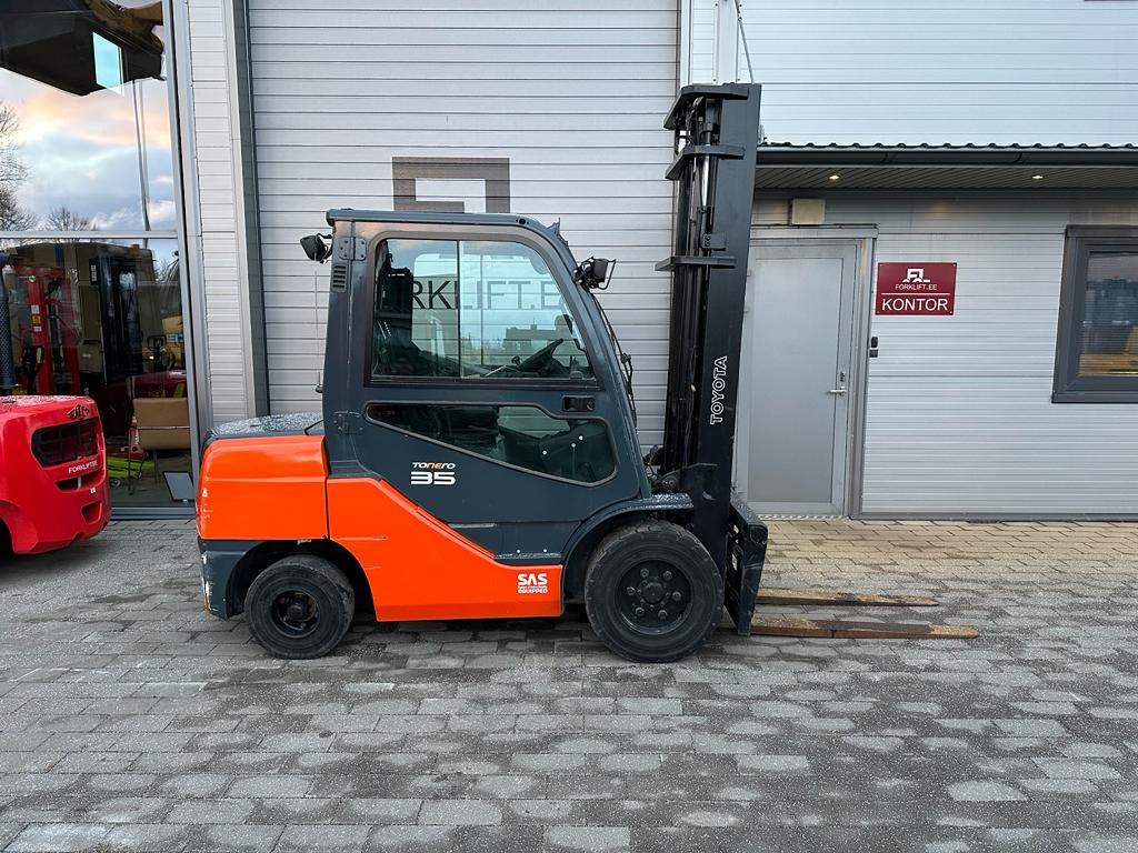 TOYOTA 52-8FDJF35 - מלגזת סולר: תמונה 3 TOYOTA 52-8FDJF35 - מלגזת סולר: תמונה 3