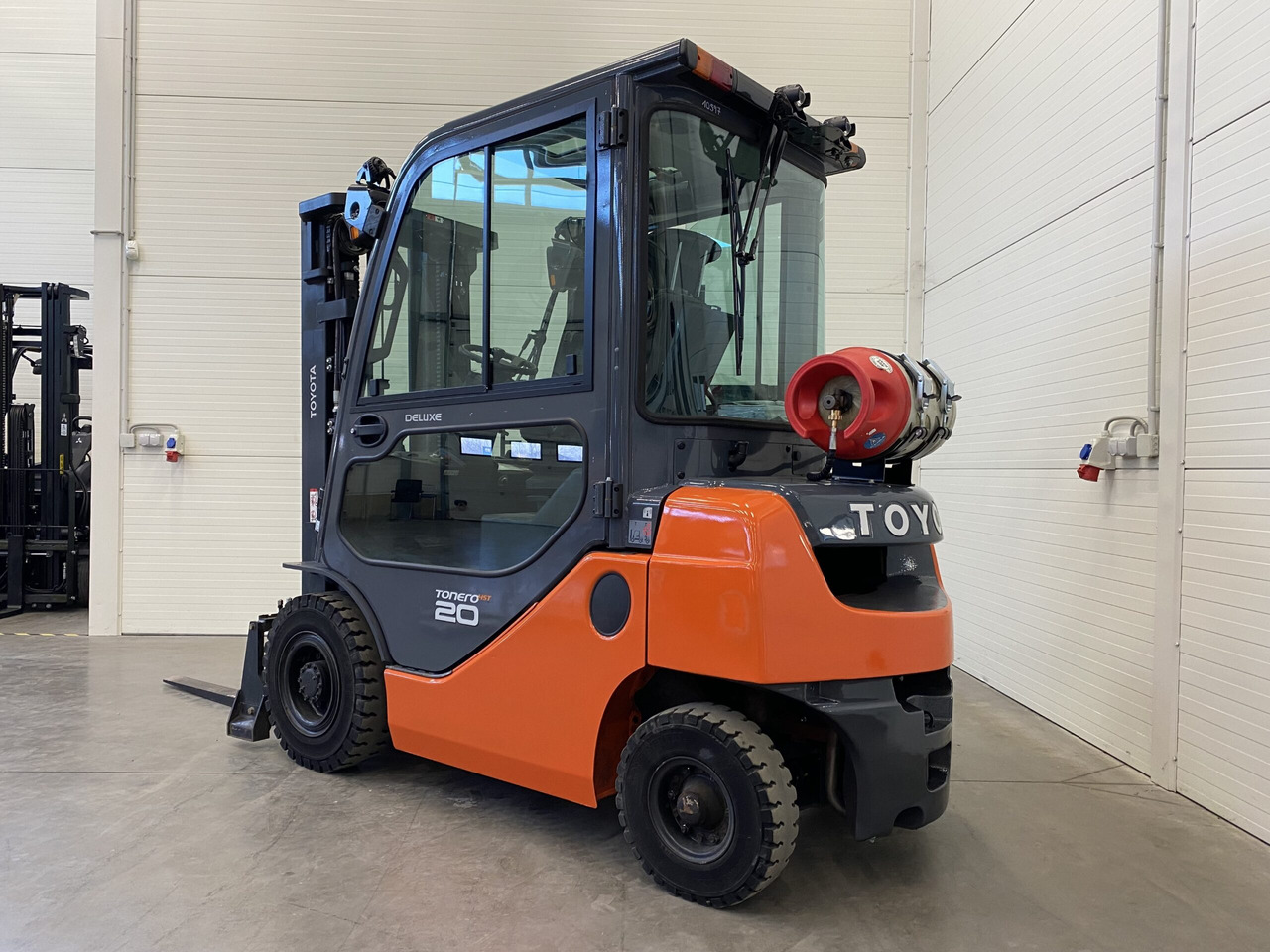 Toyota 06-8FG20F - מלגזת LPG: תמונה 2 Toyota 06-8FG20F - מלגזת LPG: תמונה 2