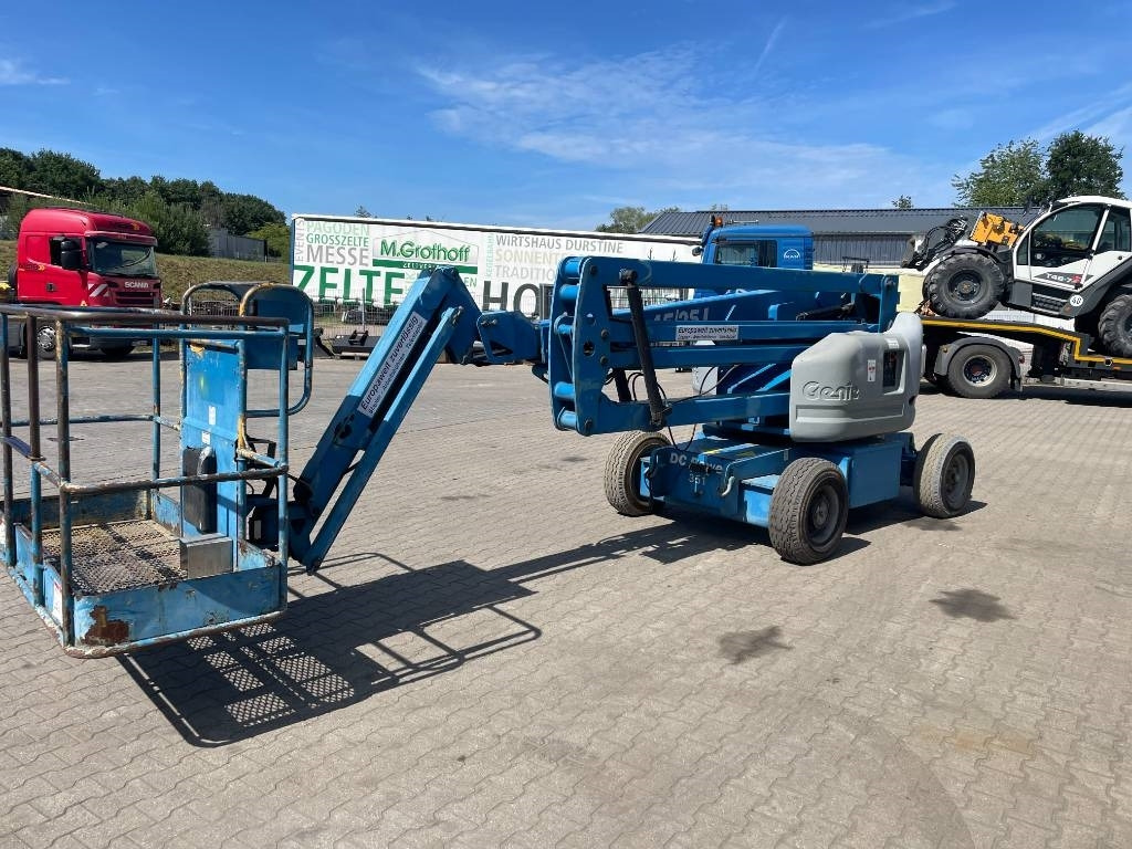 Genie Z 45/25 - זרוע מרפקי: תמונה 1 Genie Z 45/25 - זרוע מרפקי: תמונה 1