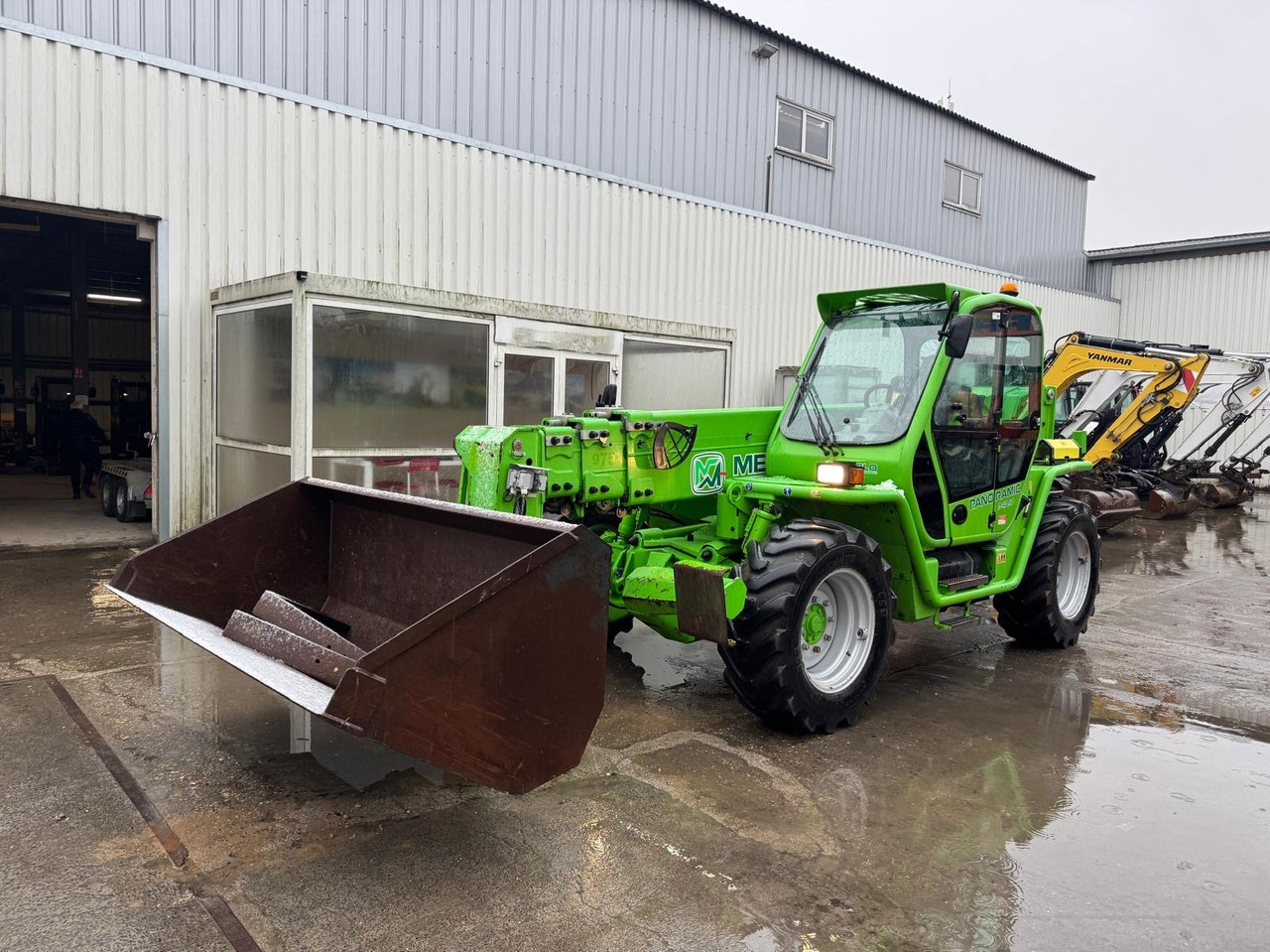 MERLO P40.17 - מפעיל טלסקופי: תמונה 1 MERLO P40.17 - מפעיל טלסקופי: תמונה 1