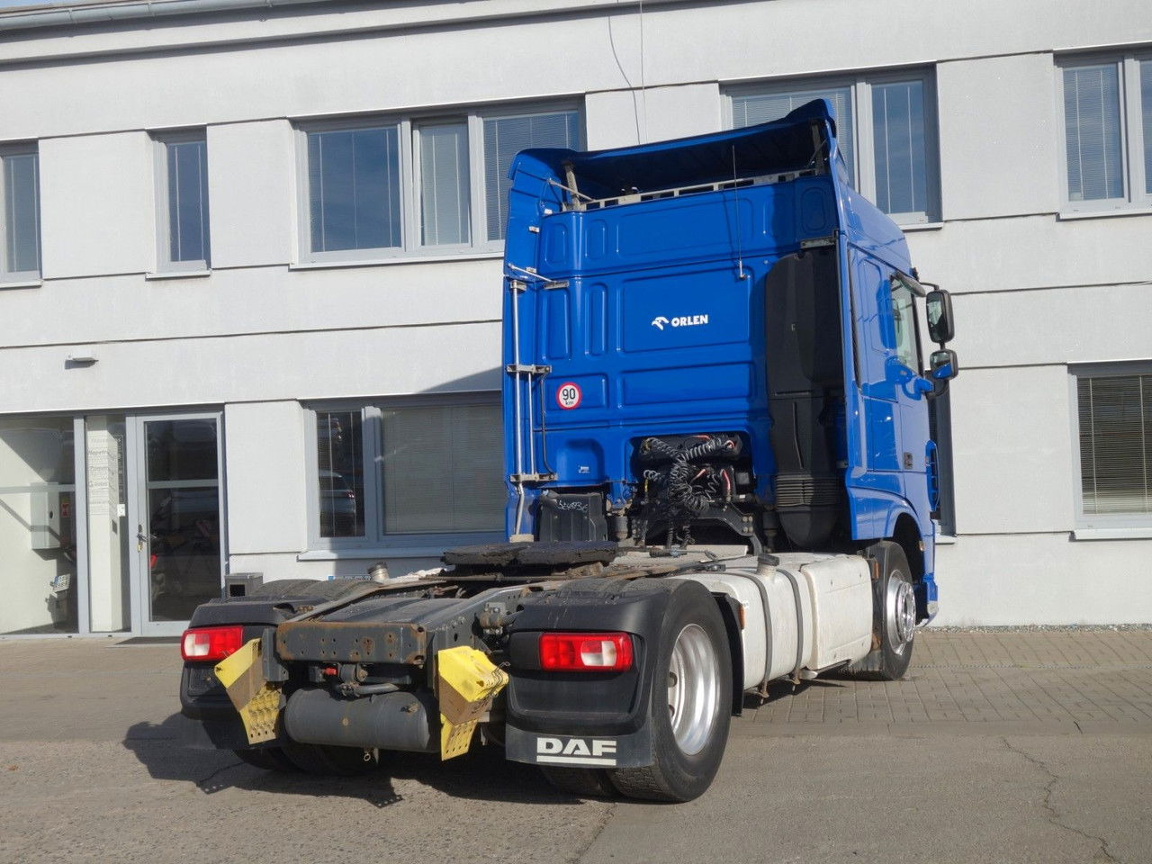 DAF XF 105.460 SC E6, Standard - יחידת טרקטור: תמונה 4 DAF XF 105.460 SC E6, Standard - יחידת טרקטור: תמונה 4
