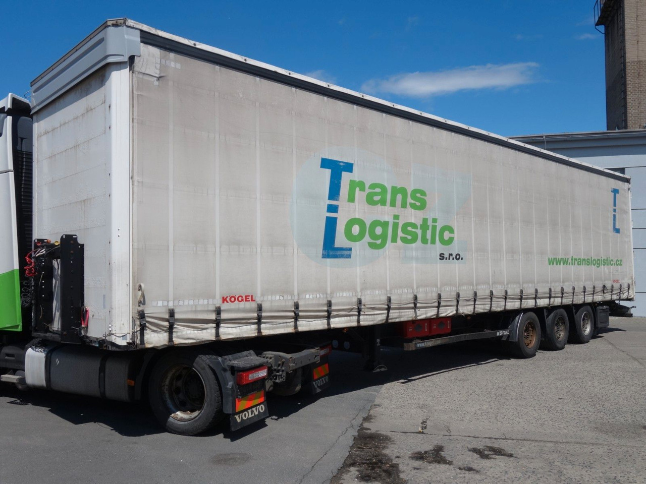 Kögel SN24 MEGA, Liftachse, SAF Achsen, XL Code - סמיטריילר עם וילונות צד: תמונה 2 Kögel SN24 MEGA, Liftachse, SAF Achsen, XL Code - סמיטריילר עם וילונות צד: תמונה 2