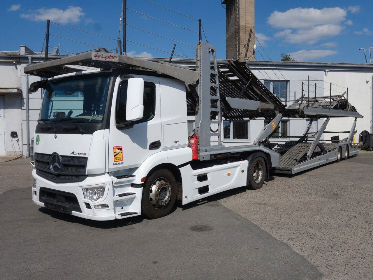 Mercedes-Benz Actros 1846 mit Euro Lohr, VDI Certificate - משאית הובלה אוטומטית: תמונה 1 Mercedes-Benz Actros 1846 mit Euro Lohr, VDI Certificate - משאית הובלה אוטומטית: תמונה 1