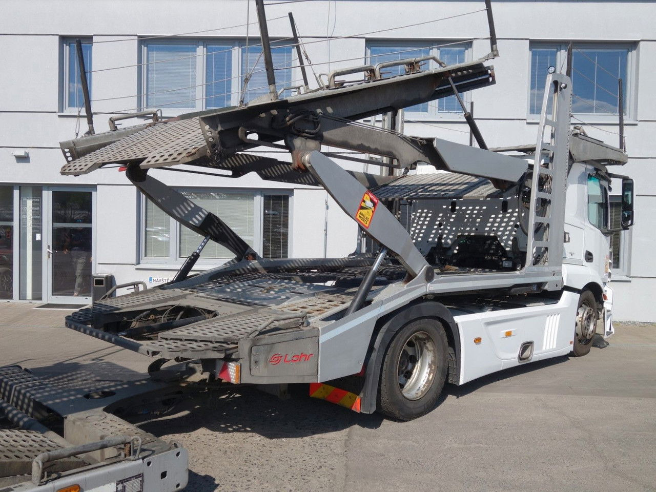 Mercedes-Benz Actros 1846 mit Euro Lohr, VDI Certificate - משאית הובלה אוטומטית: תמונה 5 Mercedes-Benz Actros 1846 mit Euro Lohr, VDI Certificate - משאית הובלה אוטומטית: תמונה 5