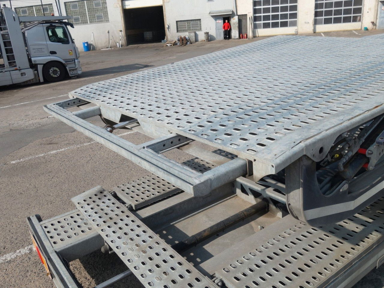 Mercedes-Benz Atego 1530 mit Anhänger für 7 PKW - משאית הובלה אוטומטית: תמונה 4 Mercedes-Benz Atego 1530 mit Anhänger für 7 PKW - משאית הובלה אוטומטית: תמונה 4