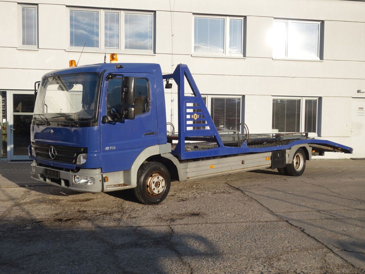 Mercedes-Benz Atego 815 für 2 PKW - משאית הובלה אוטומטית: תמונה 2 Mercedes-Benz Atego 815 für 2 PKW - משאית הובלה אוטומטית: תמונה 2
