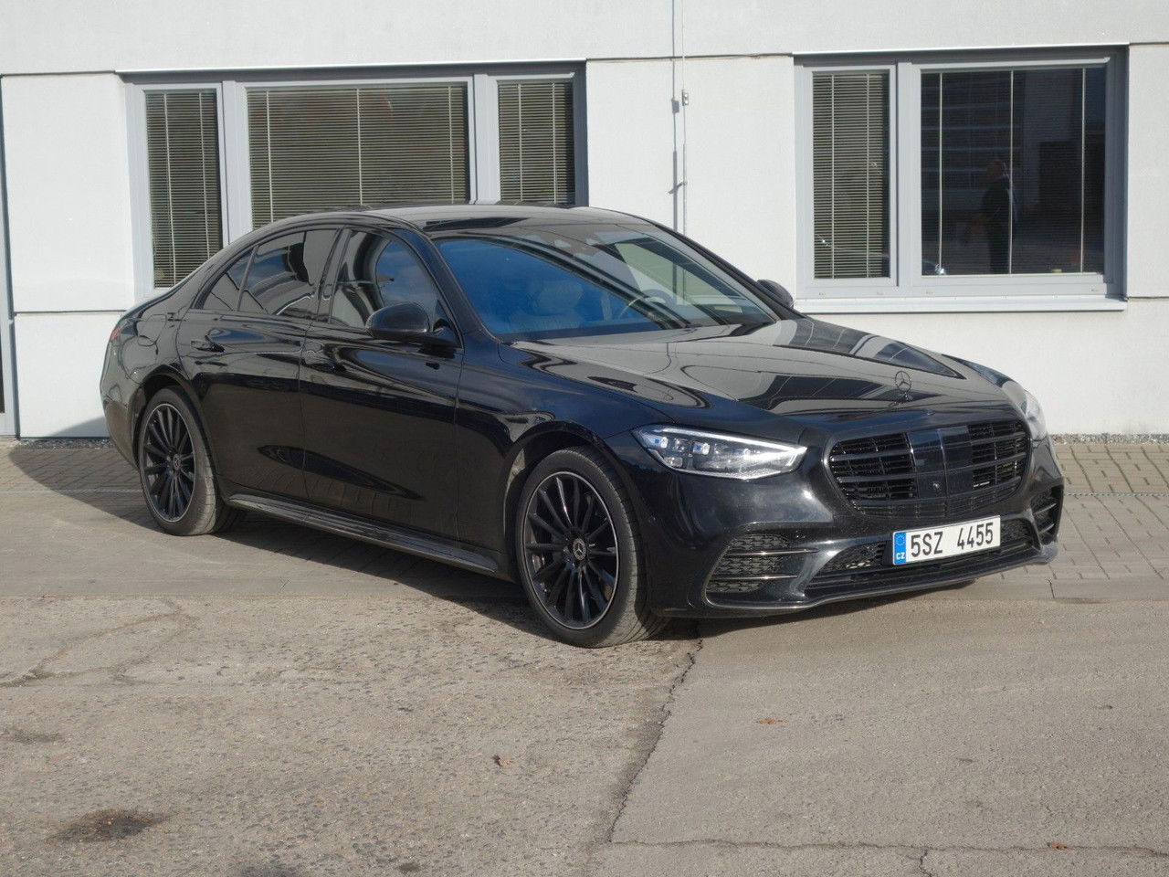 Mercedes-Benz S-klasse S400d 4Matic,AMG,Pano, Vollaust,Sthz,Garant10/27 - סדאן: תמונה 2 Mercedes-Benz S-klasse S400d 4Matic,AMG,Pano, Vollaust,Sthz,Garant10/27 - סדאן: תמונה 2