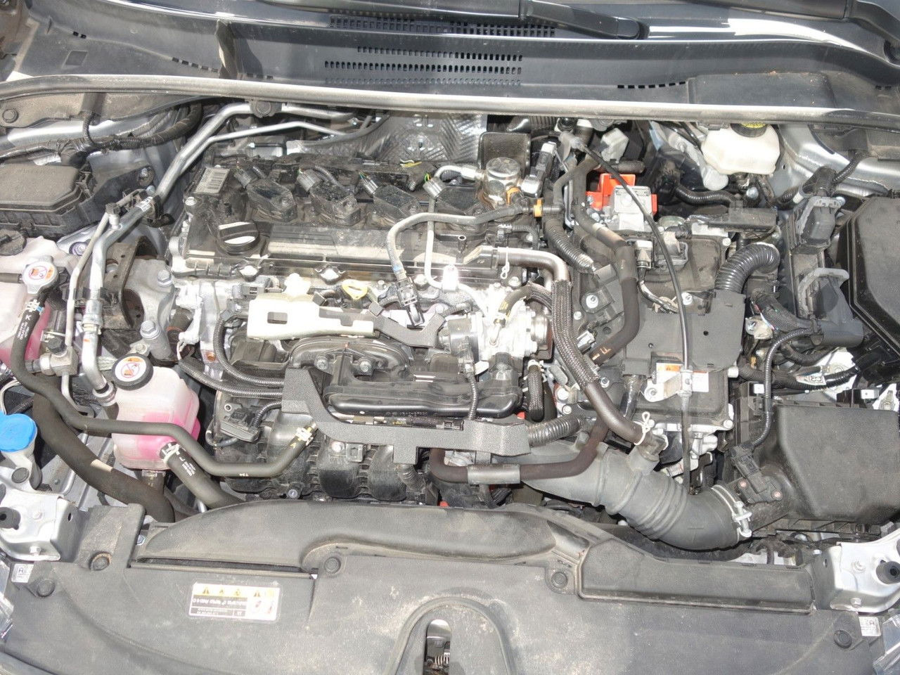 הַחכָּרָה  Toyota Corolla Touring 2,0 Hybrid GR Sport Toyota Corolla Touring 2,0 Hybrid GR Sport: תמונה 19