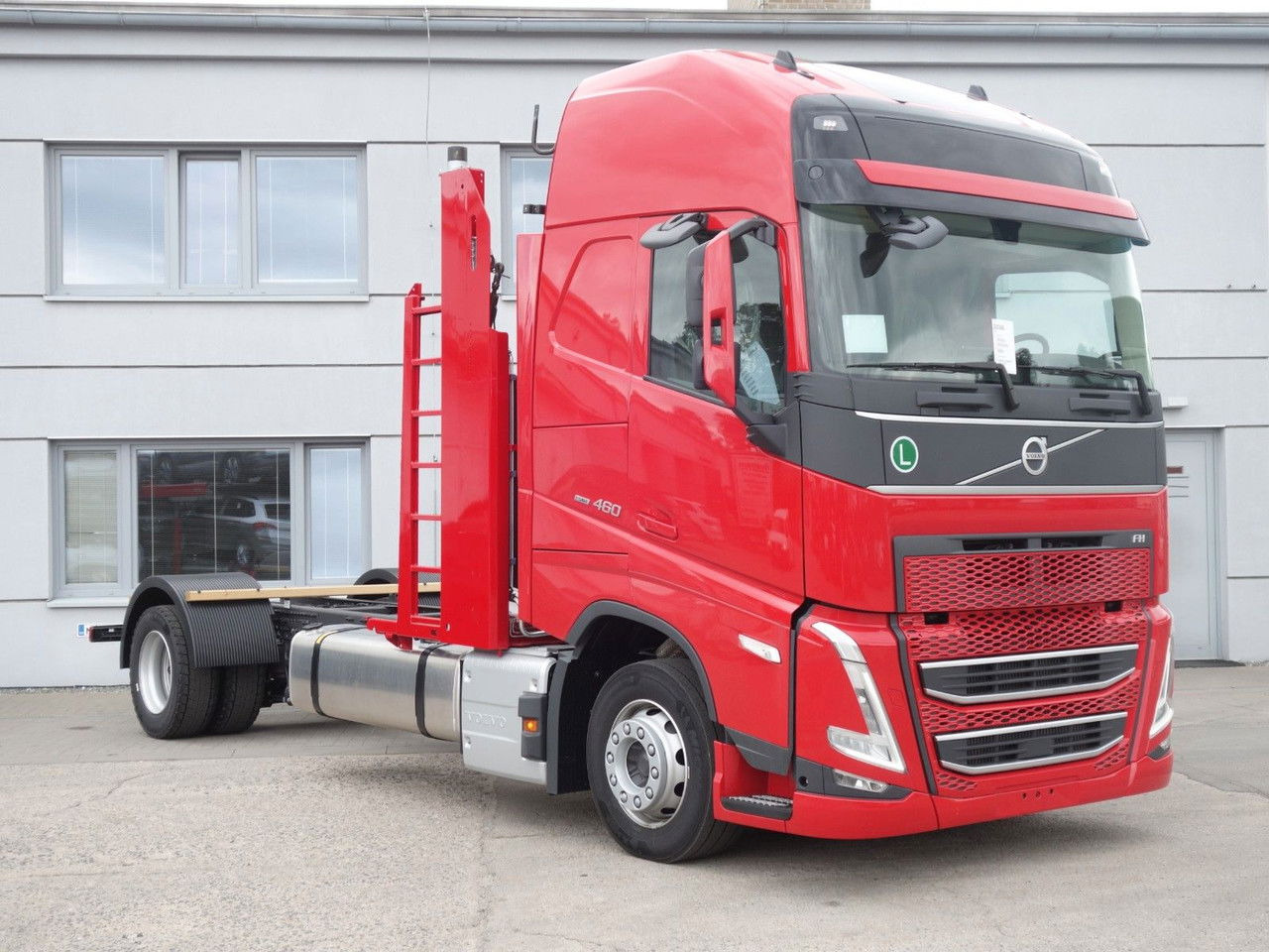 Volvo FH 13 XL 460 TC Neue fur Kassbohrer,Rolfo, Rimo - משאית עם שלדת תא: תמונה 2 Volvo FH 13 XL 460 TC Neue fur Kassbohrer,Rolfo, Rimo - משאית עם שלדת תא: תמונה 2