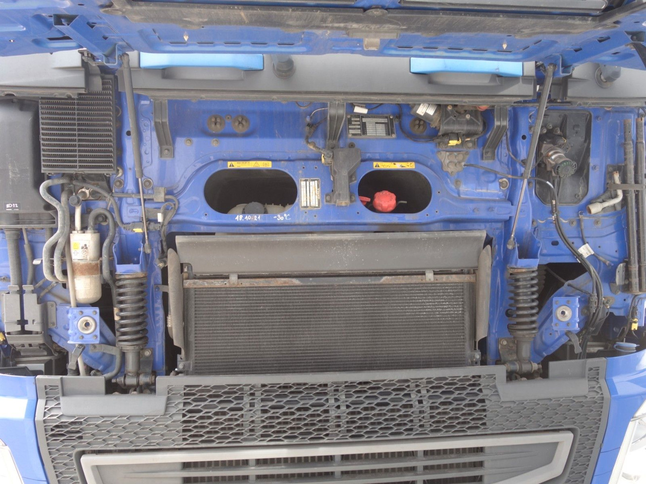 יחידת טרקטור Volvo FH 460, Standard: תמונה 11