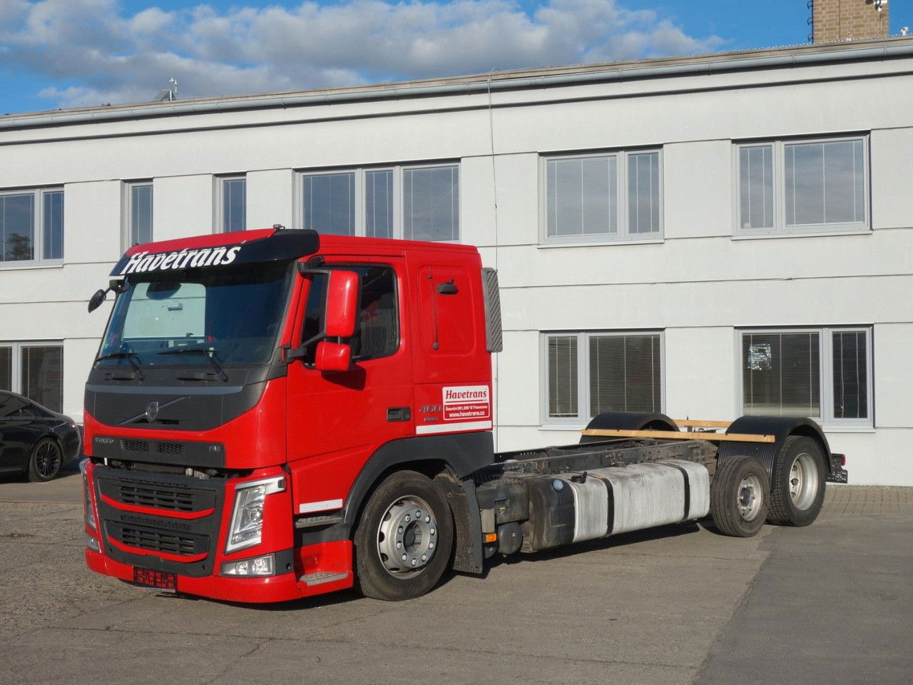 Volvo FM 460 6x2 Fahrgestell für Autotransporter - משאית הובלה אוטומטית: תמונה 1 Volvo FM 460 6x2 Fahrgestell für Autotransporter - משאית הובלה אוטומטית: תמונה 1