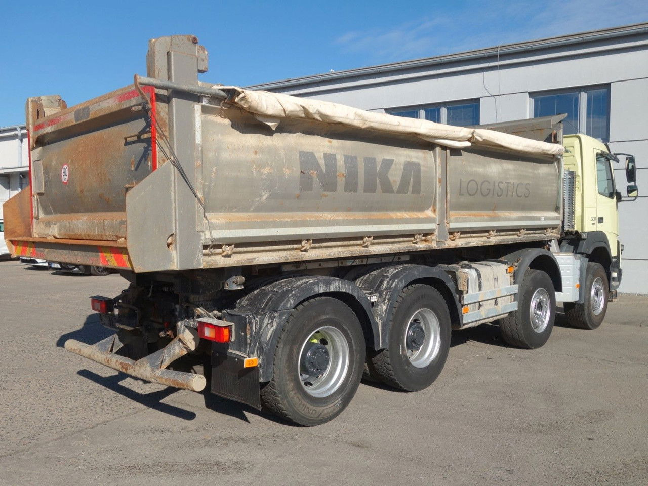 Volvo FMX 500 8X4, Dreisetenkipper, Bordmatic - מזהיר: תמונה 4 Volvo FMX 500 8X4, Dreisetenkipper, Bordmatic - מזהיר: תמונה 4