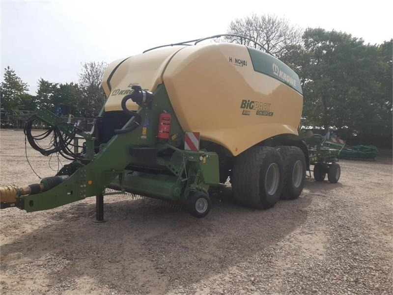 Krone Big Pack 1290 HDP II XC m. Balecollect 1230 - מכונת צרור מרובעת: תמונה 3 Krone Big Pack 1290 HDP II XC m. Balecollect 1230 - מכונת צרור מרובעת: תמונה 3