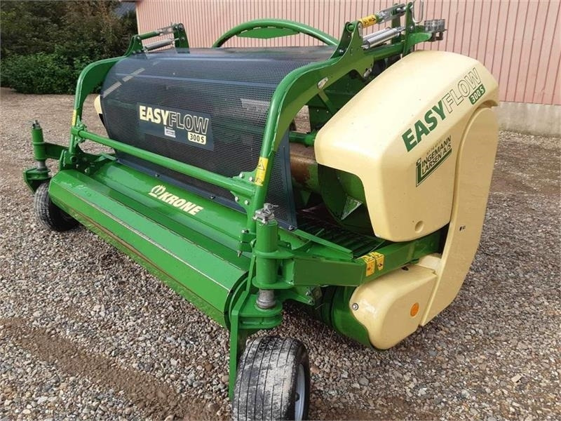 Krone EasyFlow 300S - צרופת מקצרת מספוא: תמונה 2 Krone EasyFlow 300S - צרופת מקצרת מספוא: תמונה 2