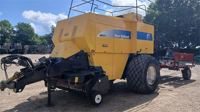 New Holland BB980 BB980 - מכונת צרור מרובעת: תמונה 5 New Holland BB980 BB980 - מכונת צרור מרובעת: תמונה 5