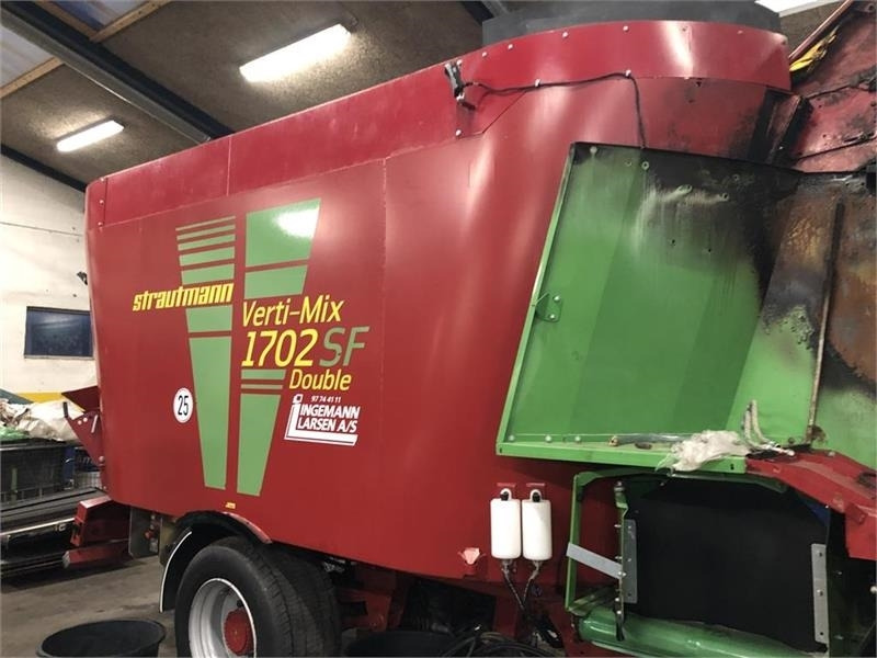 Strautmann Verti-Mix SF1702 Selvkørende blander - עגלת מערבל מספוא: תמונה 1 Strautmann Verti-Mix SF1702 Selvkørende blander - עגלת מערבל מספוא: תמונה 1