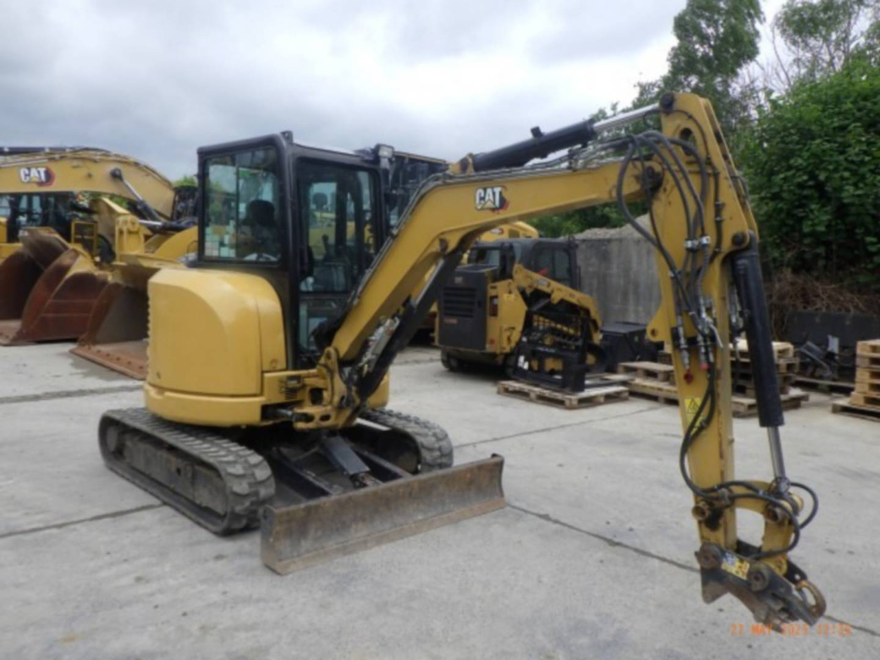 CAT 303.5E2CR - מחפר סורק: תמונה 2 CAT 303.5E2CR - מחפר סורק: תמונה 2