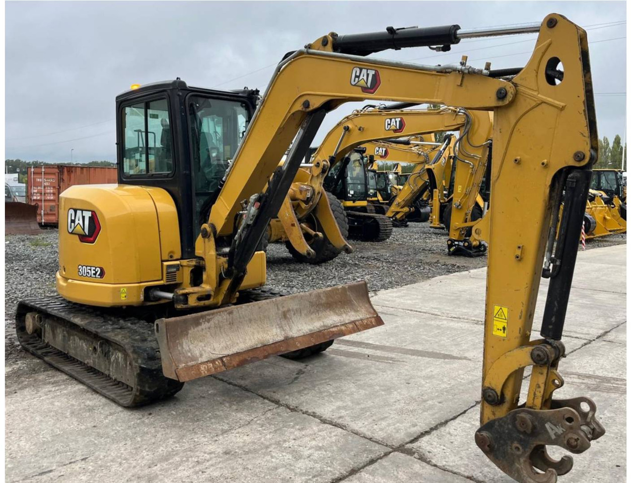CAT 305E2CR - מחפר סורק: תמונה 2 CAT 305E2CR - מחפר סורק: תמונה 2