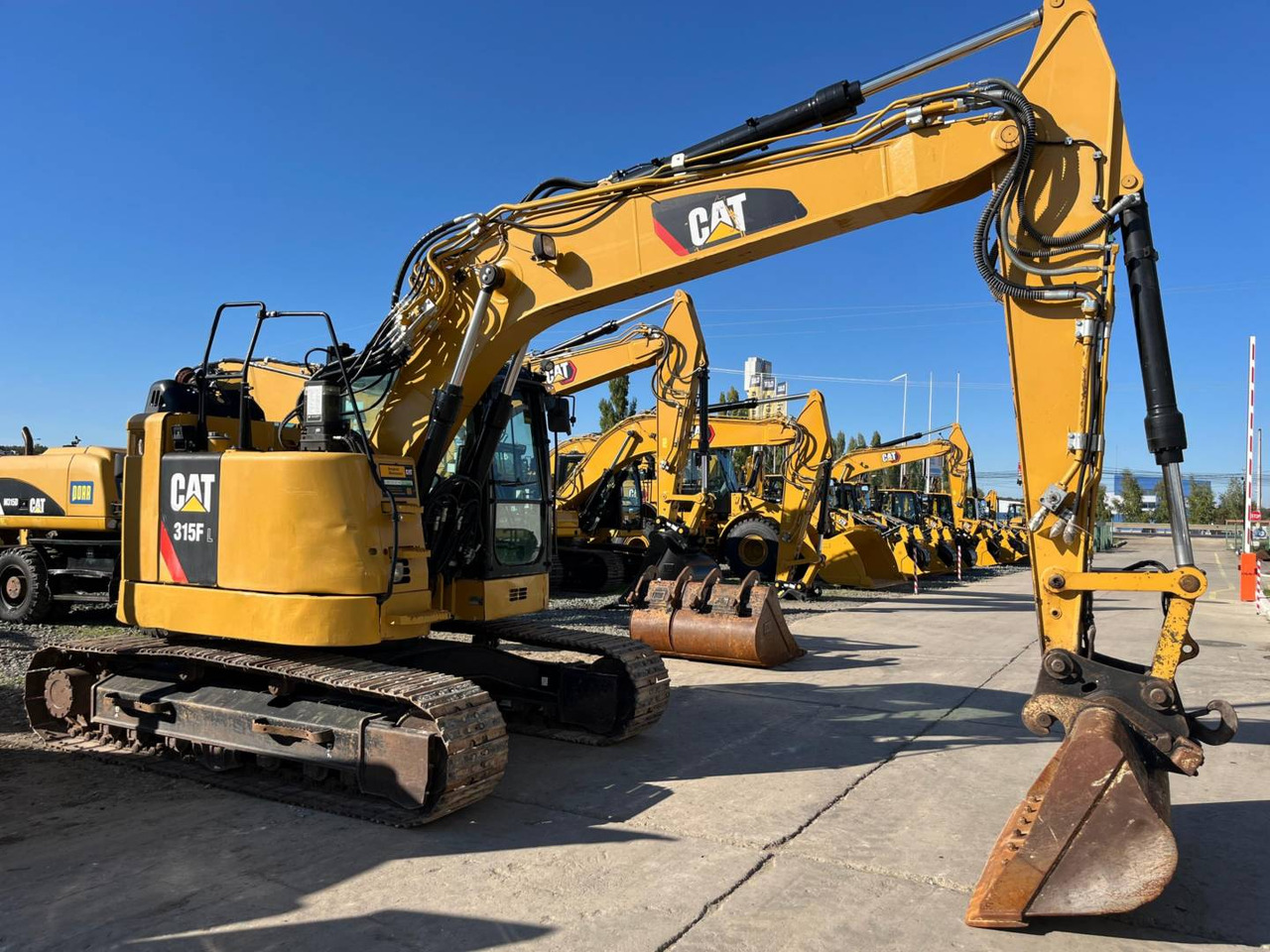 CAT 315FLCR - מחפר סורק: תמונה 2 CAT 315FLCR - מחפר סורק: תמונה 2