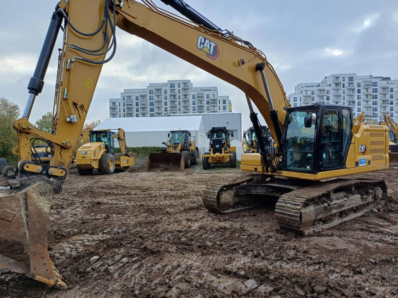 CAT 330-07GC - מחפר סורק: תמונה 1 CAT 330-07GC - מחפר סורק: תמונה 1