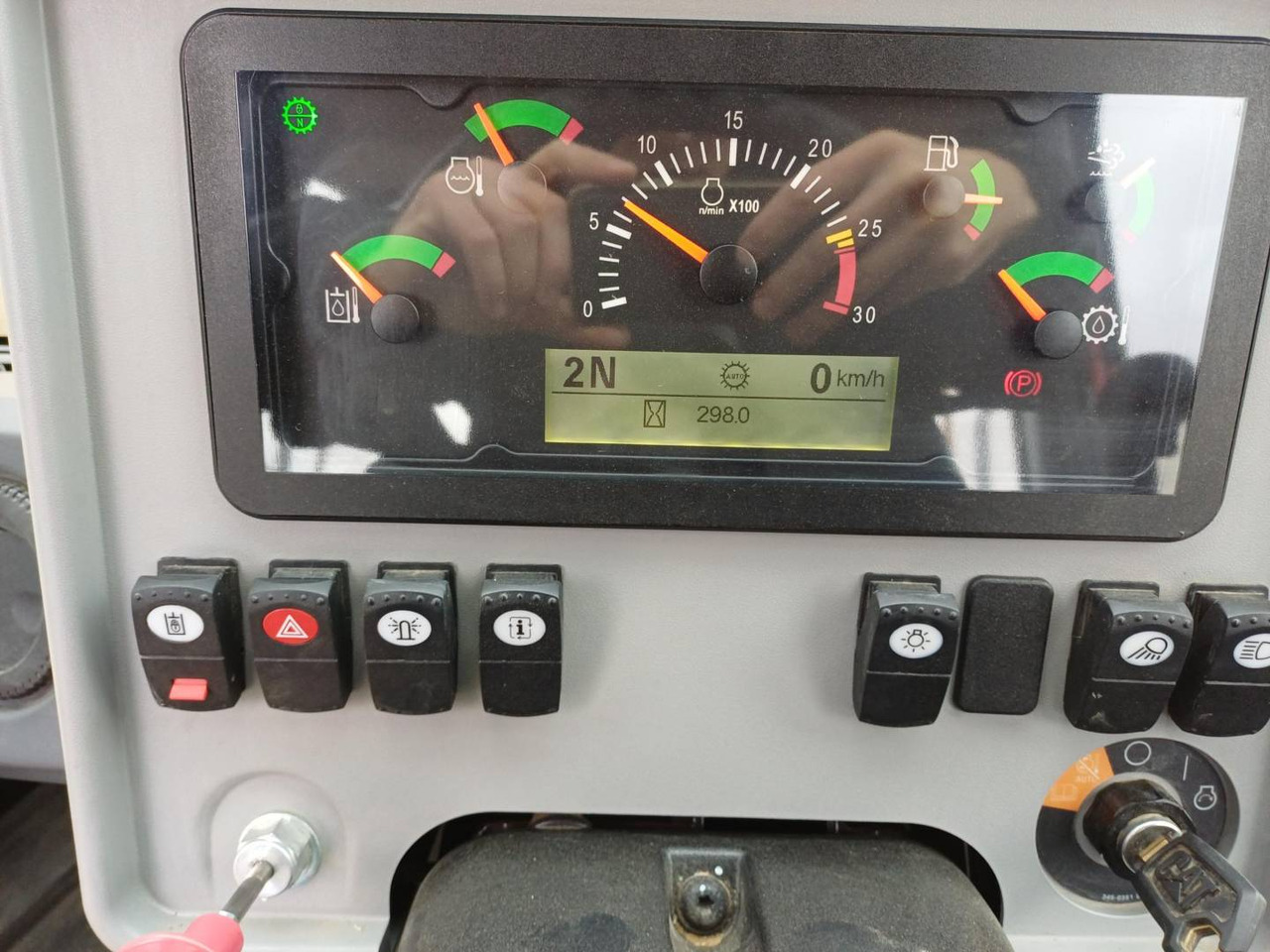 CAT 950GC - מעמיס גלגלים: תמונה 5 CAT 950GC - מעמיס גלגלים: תמונה 5