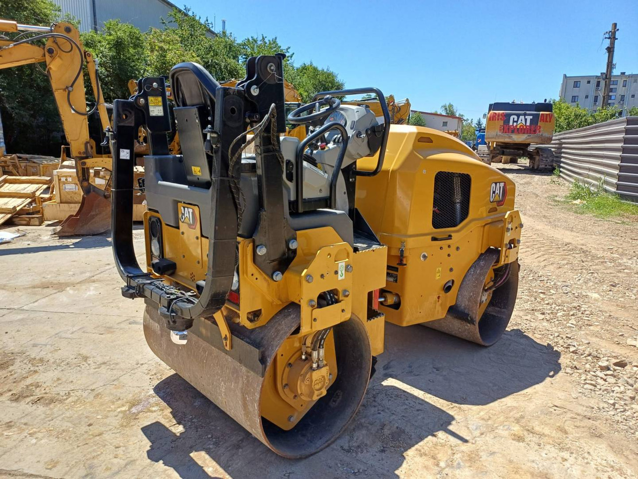 CAT CB2.7-03GC - מיני רולר: תמונה 3 CAT CB2.7-03GC - מיני רולר: תמונה 3
