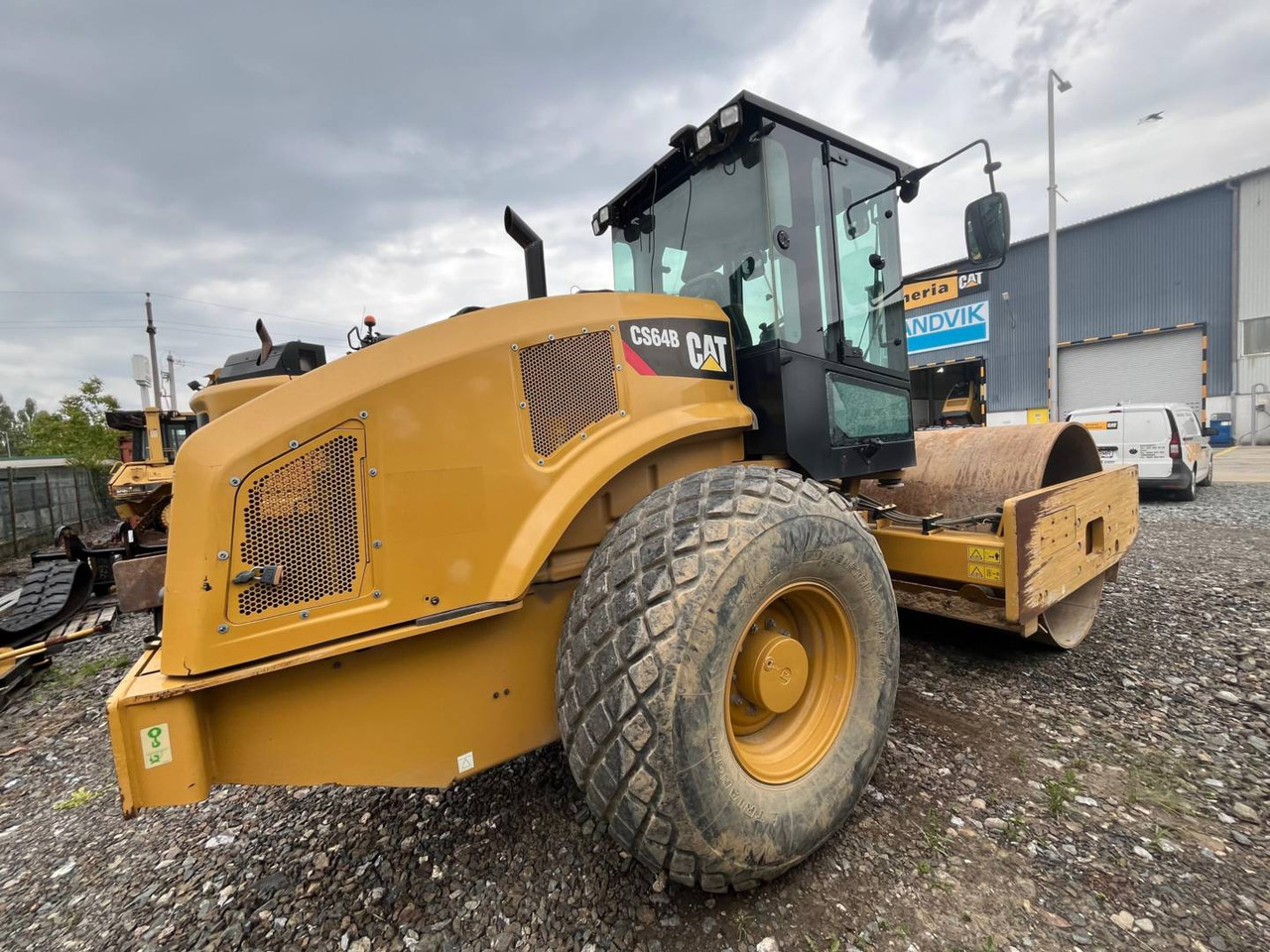 CAT CS64B - מדחס: תמונה 3 CAT CS64B - מדחס: תמונה 3