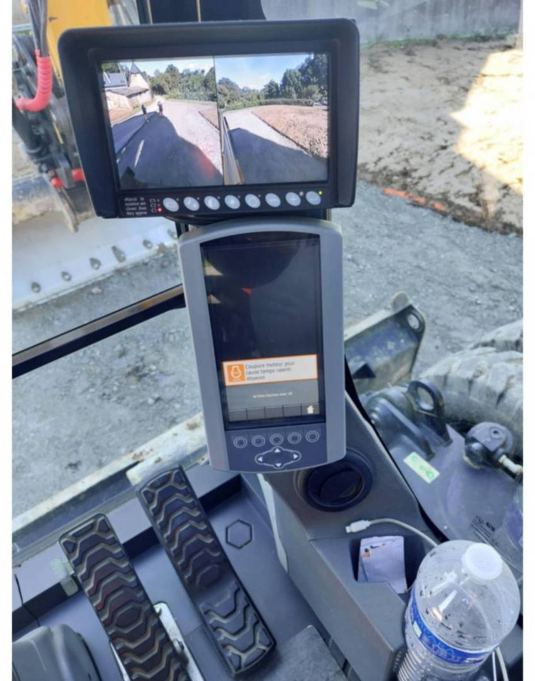 מחפר גלגלים CAT M315F: תמונה 7