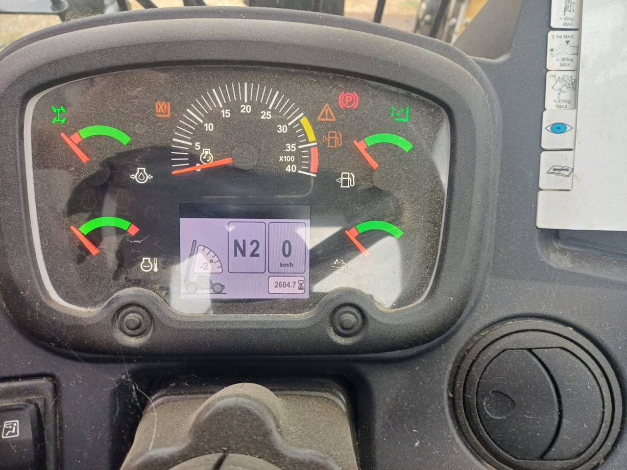 CAT TH3510D - מפעיל טלסקופי: תמונה 5 CAT TH3510D - מפעיל טלסקופי: תמונה 5