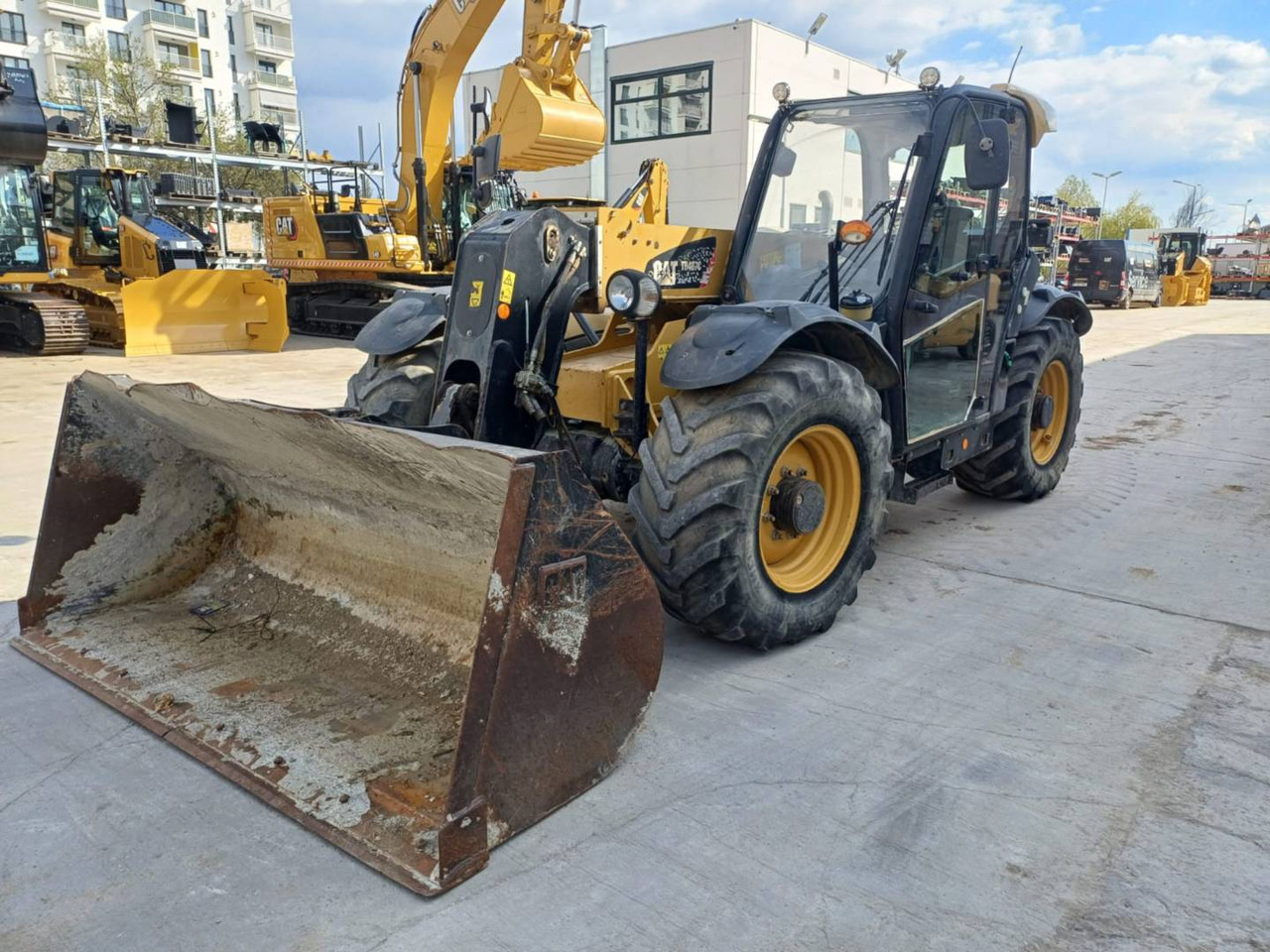 CAT TH407C - מפעיל טלסקופי: תמונה 1 CAT TH407C - מפעיל טלסקופי: תמונה 1