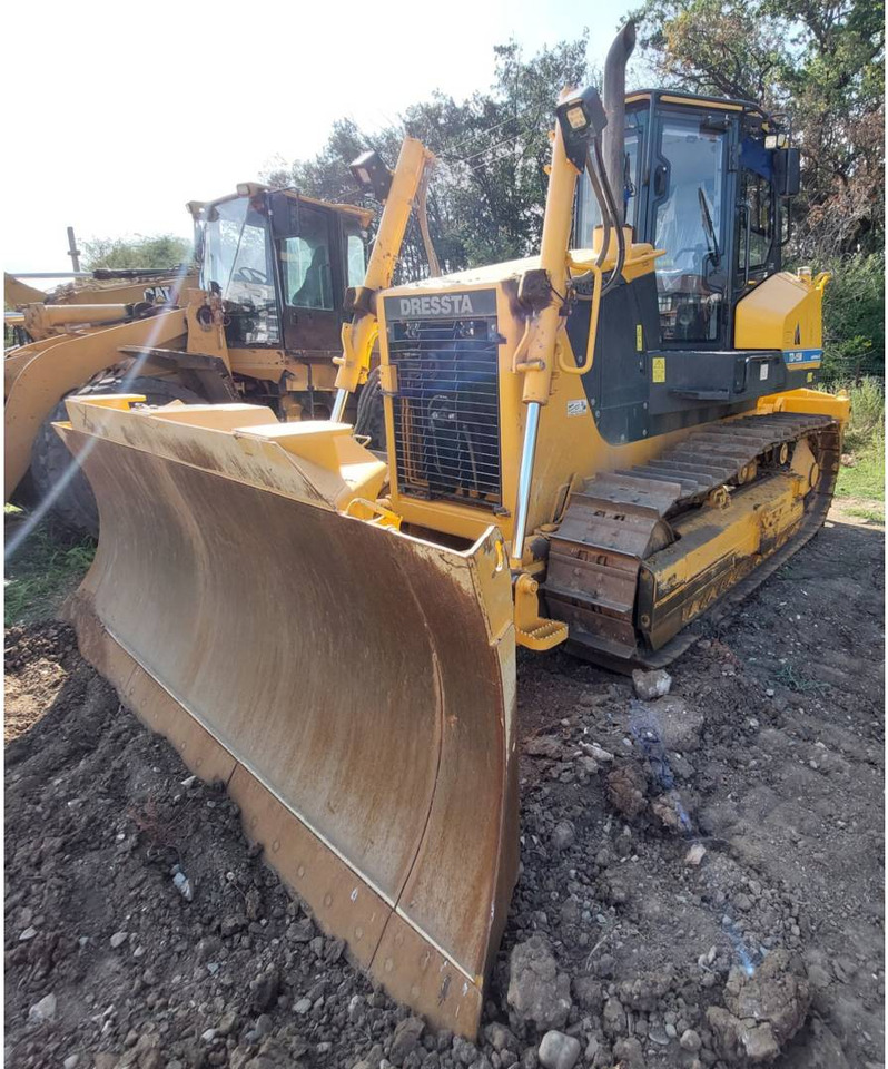 DRESSTA NORTH AMERICA TD-15M - דחפור: תמונה 1 DRESSTA NORTH AMERICA TD-15M - דחפור: תמונה 1