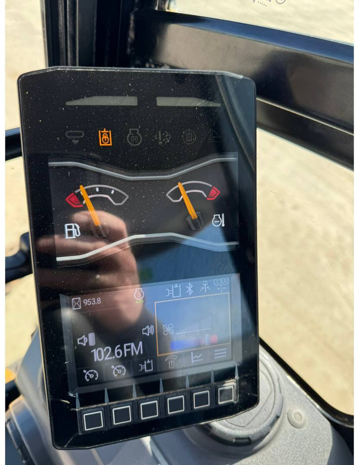 מחפר סורק CAT 301.8: תמונה 11