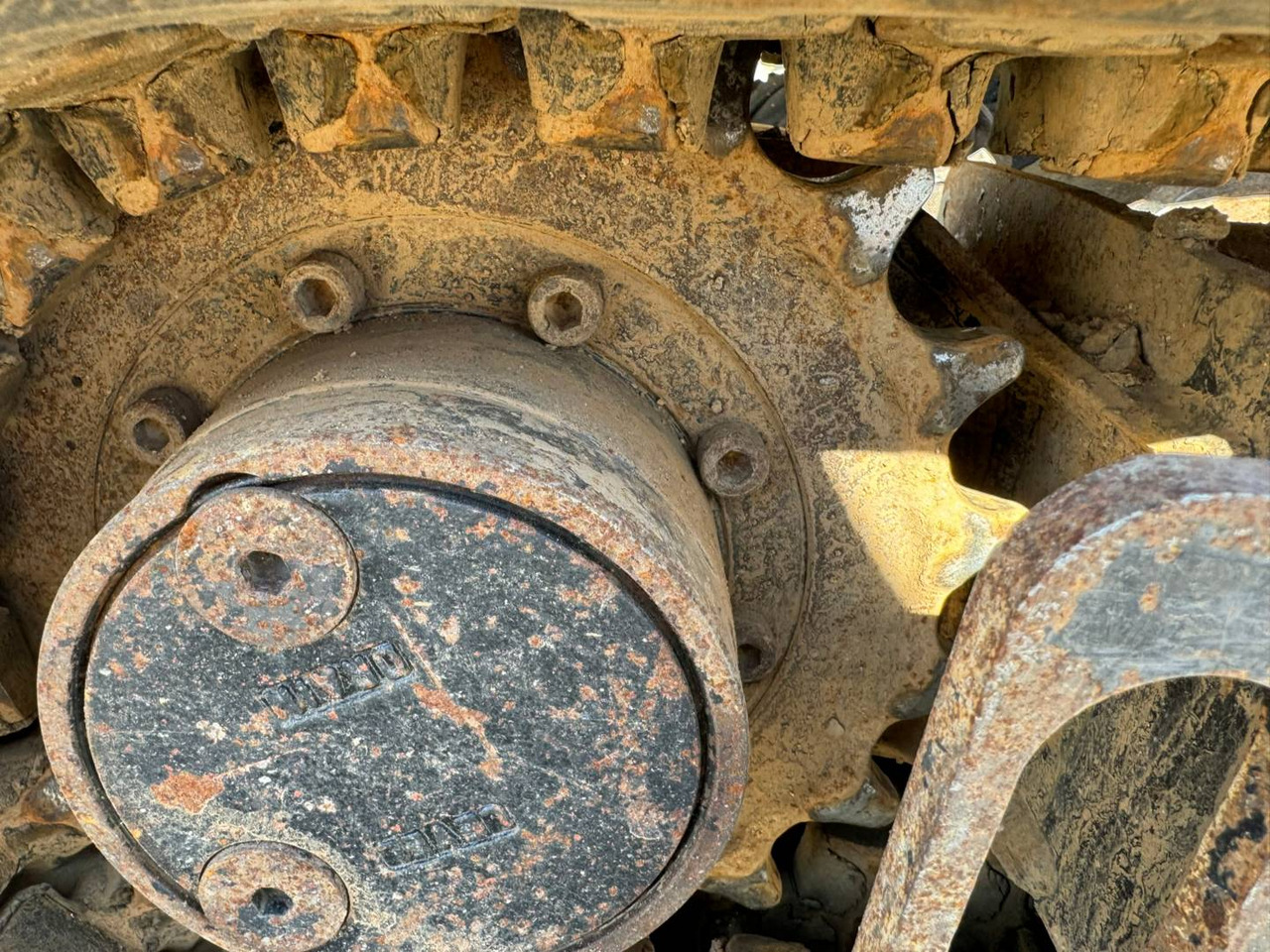 מחפר סורק CAT 301.8: תמונה 16