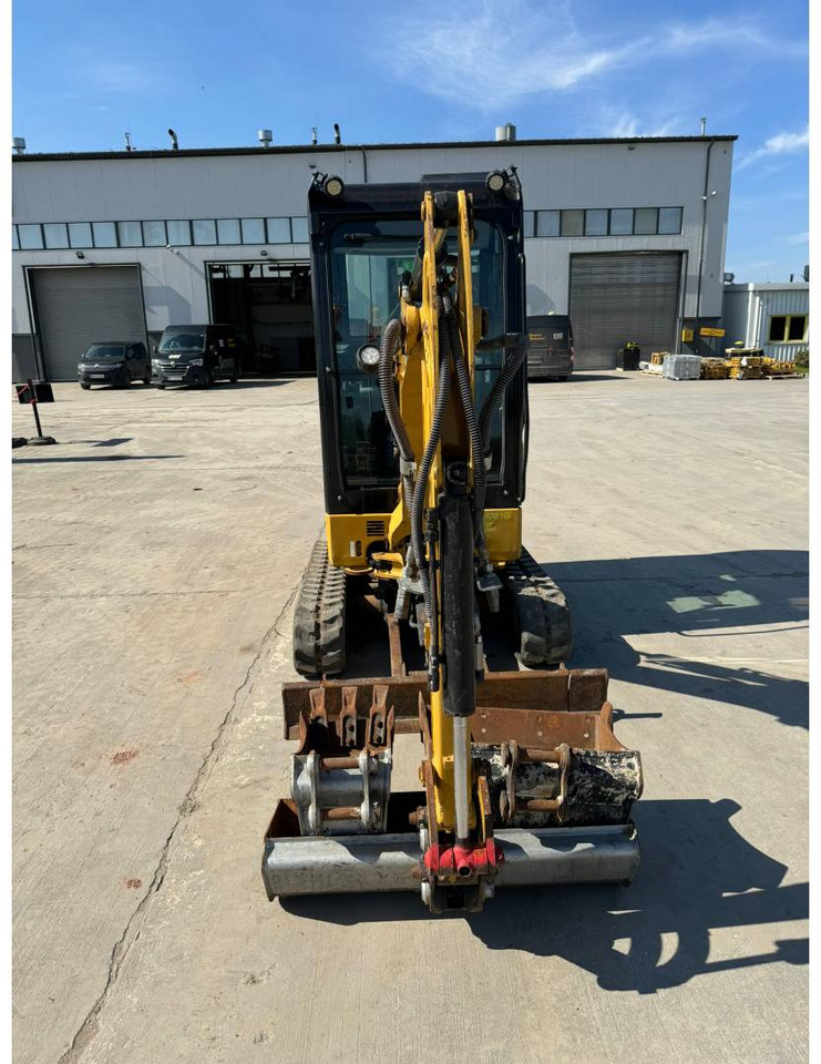 מחפר סורק CAT 301.8: תמונה 9
