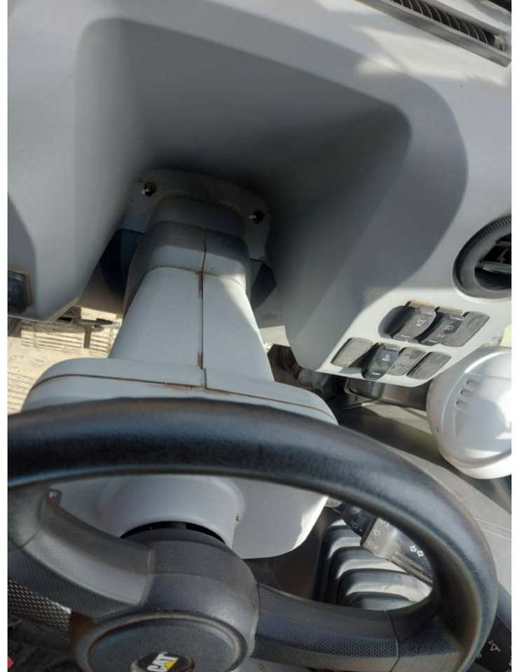 הַחכָּרָה CAT 428 CAT 428: תמונה 8 הַחכָּרָה CAT 428 CAT 428: תמונה 8