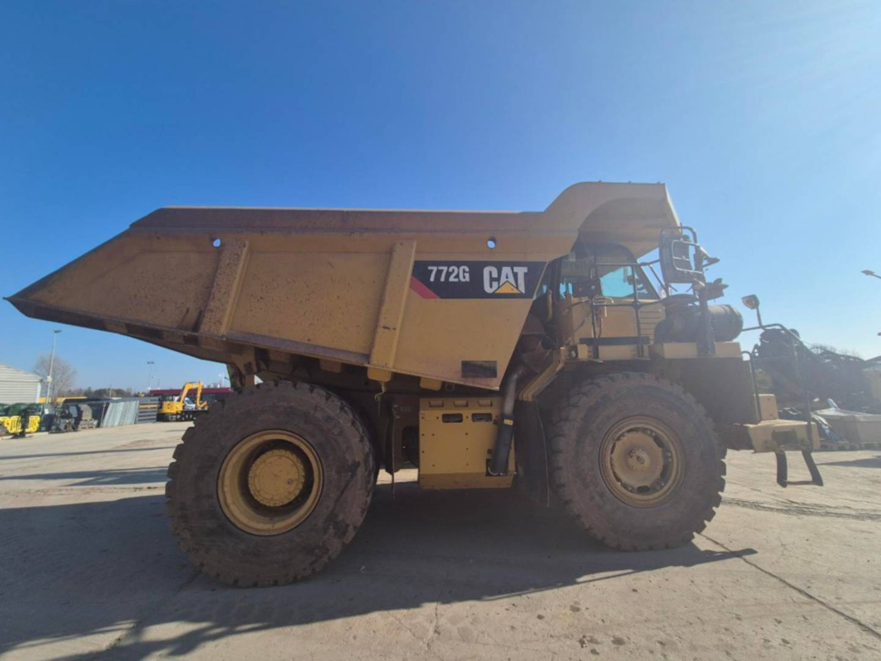 CAT 772G - משאית סלעים/ מסיר פסולת קשיח: תמונה 3 CAT 772G - משאית סלעים/ מסיר פסולת קשיח: תמונה 3