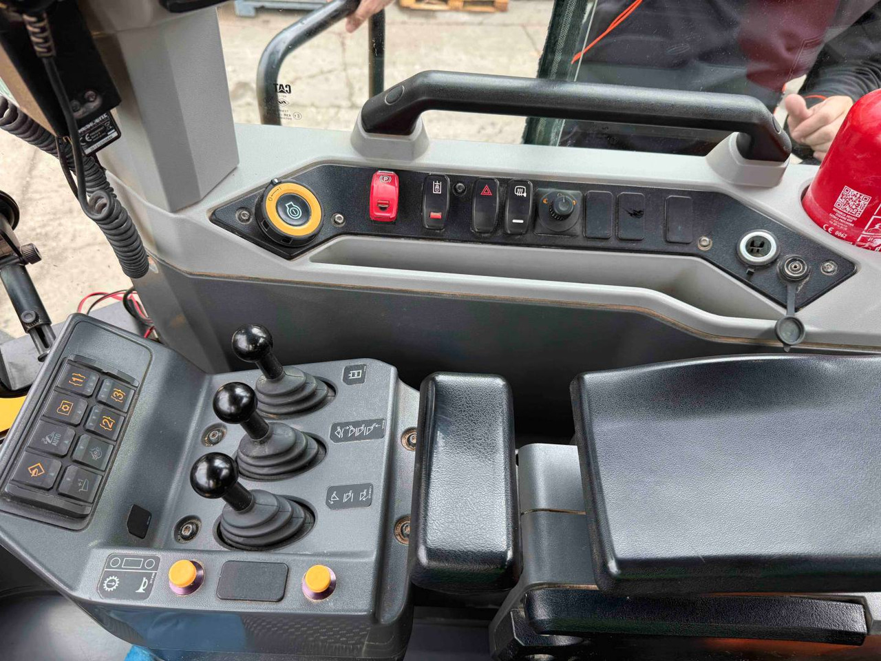 הַחכָּרָה CAT 980 CAT 980: תמונה 20