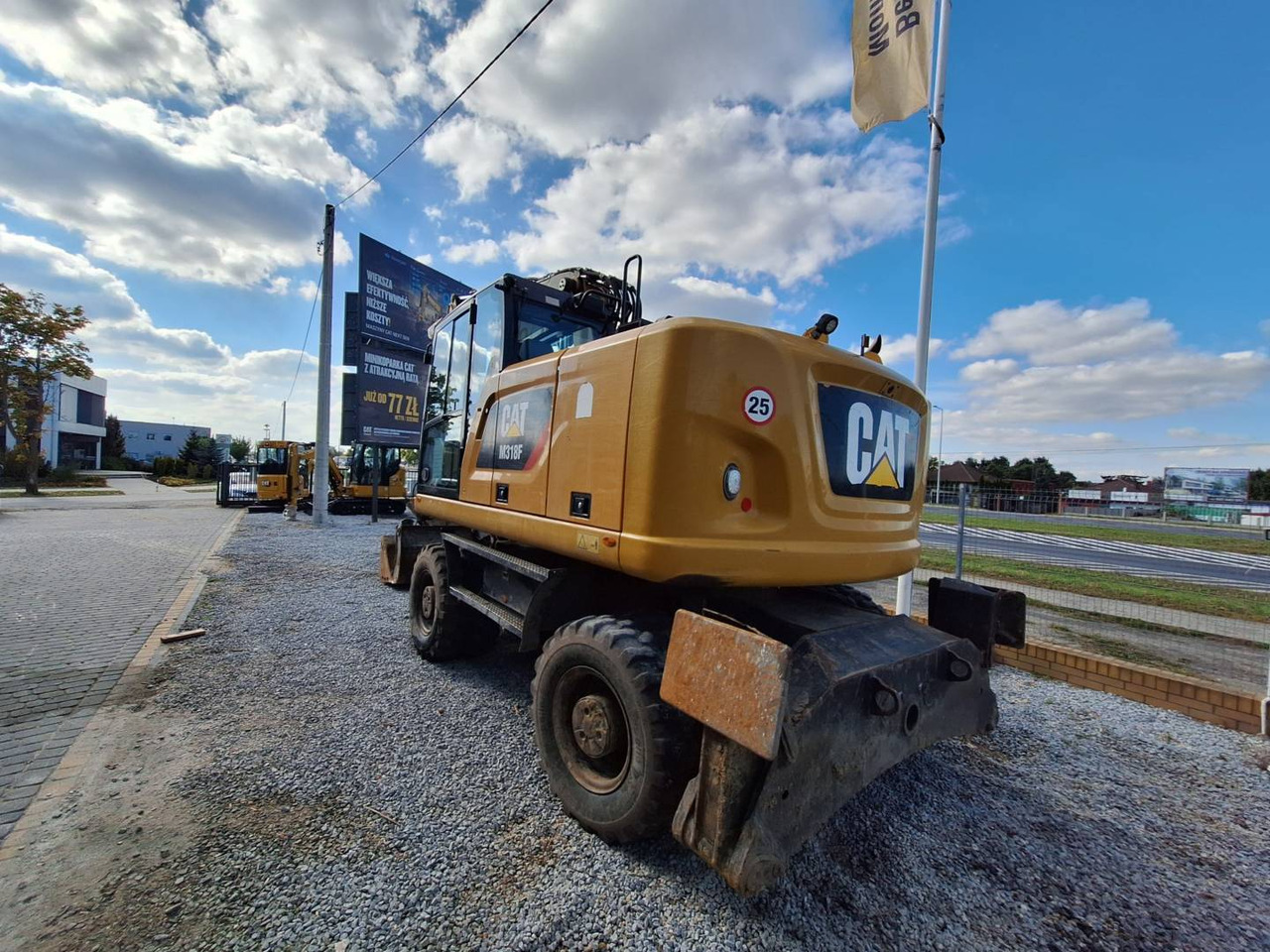 CAT M318F - מחפר גלגלים: תמונה 4 CAT M318F - מחפר גלגלים: תמונה 4