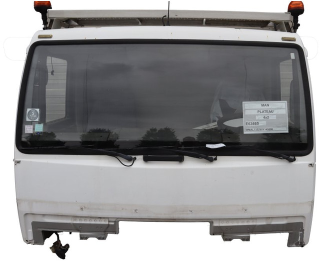 MAN F20L51 L2000 81.60000-7690 - תא ופנים הרכב עבור משאית: תמונה 1 MAN F20L51 L2000 81.60000-7690 - תא ופנים הרכב עבור משאית: תמונה 1