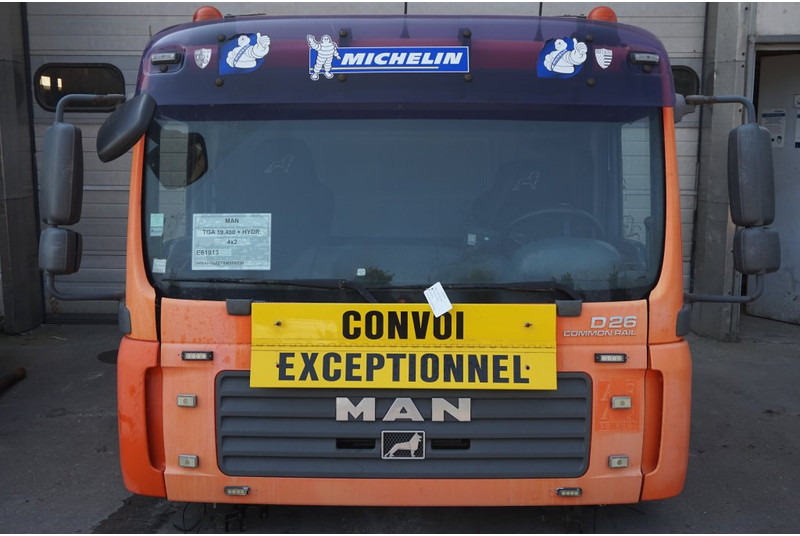 MAN F99L34 TGA - תא ופנים הרכב עבור משאית: תמונה 1 MAN F99L34 TGA - תא ופנים הרכב עבור משאית: תמונה 1