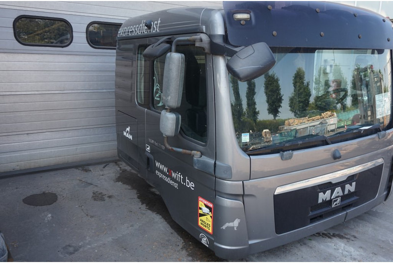 MAN F99L34 TGM - תא ופנים הרכב עבור משאית: תמונה 3 MAN F99L34 TGM - תא ופנים הרכב עבור משאית: תמונה 3