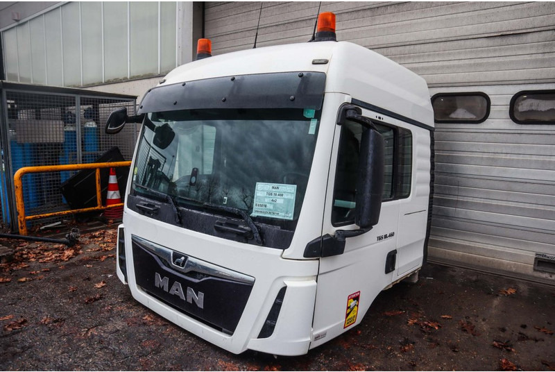 MAN F99L39 TGS EURO6 - תא ופנים הרכב עבור משאית: תמונה 3 MAN F99L39 TGS EURO6 - תא ופנים הרכב עבור משאית: תמונה 3