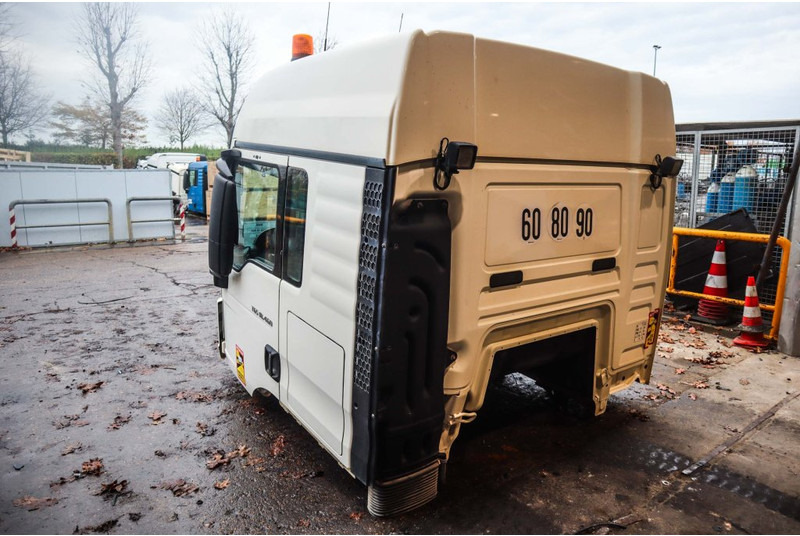MAN F99L39 TGS EURO6 - תא ופנים הרכב עבור משאית: תמונה 4 MAN F99L39 TGS EURO6 - תא ופנים הרכב עבור משאית: תמונה 4