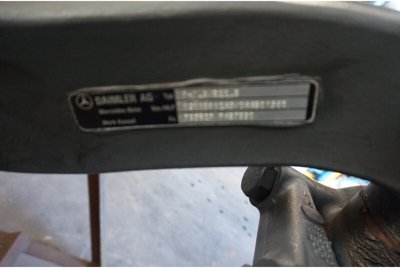 Mercedes-Benz F-7.5/C22.5 - סרן קדמי עבור משאית: תמונה 3 Mercedes-Benz F-7.5/C22.5 - סרן קדמי עבור משאית: תמונה 3