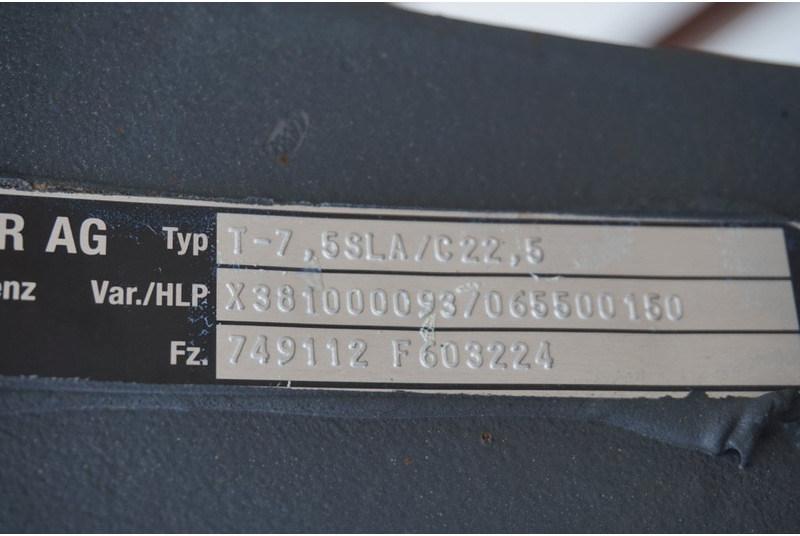 Mercedes-Benz F-8A/C22.5 - סרן קדמי עבור משאית: תמונה 4 Mercedes-Benz F-8A/C22.5 - סרן קדמי עבור משאית: תמונה 4