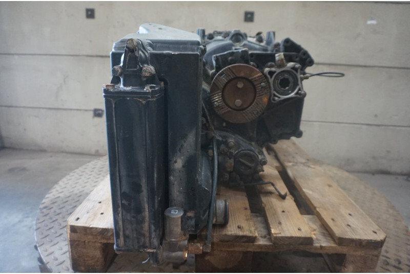ZF 12AS2131DD+INT 81.32003-6883 - תיבת הילוכים עבור משאית: תמונה 4 ZF 12AS2131DD+INT 81.32003-6883 - תיבת הילוכים עבור משאית: תמונה 4