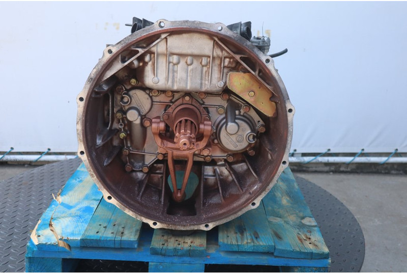 ZF 12AS2301OD+INT 81.32004-6106 - תיבת הילוכים עבור משאית: תמונה 2 ZF 12AS2301OD+INT 81.32004-6106 - תיבת הילוכים עבור משאית: תמונה 2