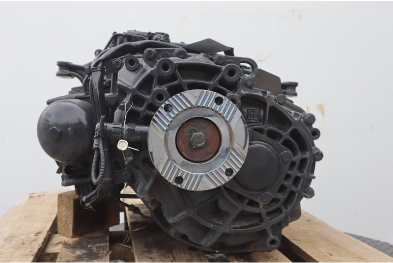 ZF 6AS800OD 81.32004-6338 - תיבת הילוכים עבור משאית: תמונה 4 ZF 6AS800OD 81.32004-6338 - תיבת הילוכים עבור משאית: תמונה 4